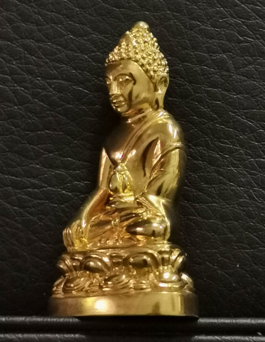 พระกริ่งบัวรอบ 12 รอบ พระนักษัตร สมเด็จพระสังฆราชเจ้า กรมหลวงวชิรญาณวงศ์ ปี 2558 สร้างน้อย พิธีใหญ่ 1