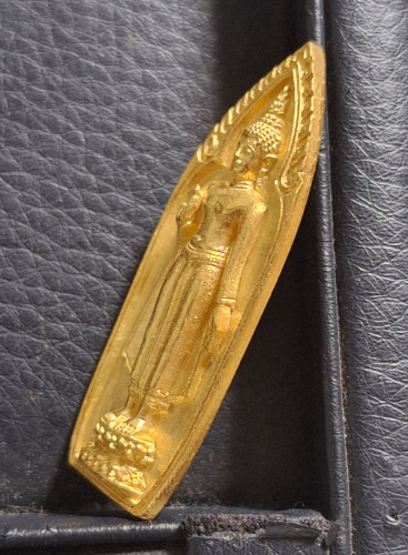 เหรียญหล่อพระร่วงโรจนฤทธิ์ รุ่นปิดทอง 92ปี เนื้อทองคำ99.99% 22.9 กรัม ปี2550 วัดพระปฐมเจดีย์ 2