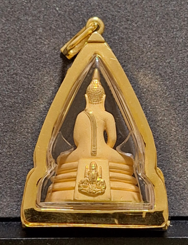 พระกริ่งพระพุทธโสธร เนื้อทองคำ ย้อนยุค พ.ศ.2500 ตรา ภปร.กาญจนาภิเษก ตลับทองฝังเพชร สวยมาก 1