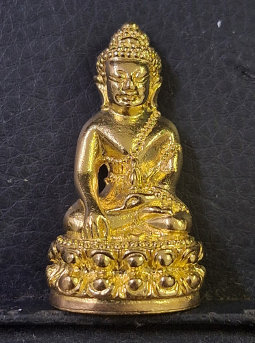 พระกริ่งหลวงพ่อจรัญ วัดอัมพวัน จ.สิงห์บุรี รุ่น 