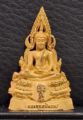 รูปหล่อพระพุทธชินราช สธ. รุ่นเฉลิมพระเกียรติ เนื้อทองคำ99.99 หนัก 20g. ขัดเงาบางส่วน ปี2539