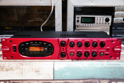 Line 6 POD XT PRO Ultimate กีต้าร์มัลติเอฟเฟคและปรีแอมป์ แอมป์ซิมูเลเตอร์ ใช้งานปรกติ ไฟ220V