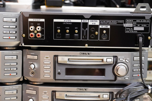 เครื่องเอ็มดี SONY MDS-S50 นำเข้าญี่ปุ่น ใช้งานปรกติทั้งอัดและอ่าน รองรับMDLP แถมแผ่นMD 1แผ่น ประกัน 5