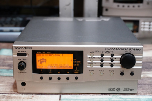 ซาวด์โมดูล Roland SC-8850 ราคาพิเศษ ใช้งานปรกติ