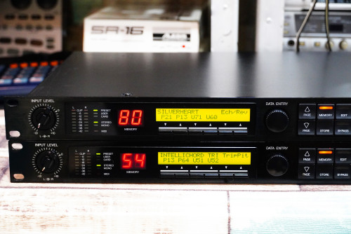 3 ตัวสวยๆ YAMAHA SPX990 (JAPAN) เอฟเฟคไมค์ตัวเทพในวงการPA เสียงดีจริงๆ เอฟเฟคในมิกซ์ไม่พอใช้ 5