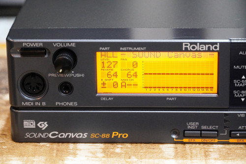คอมคาราโอเกะที่เสียงดีที่สุด Roland SC-88Pro (JAPAN) ไปลองซาวด์ฟอนต์ กล่องแยกไลน์ สุดท้ายกลับมาใช้โร 3