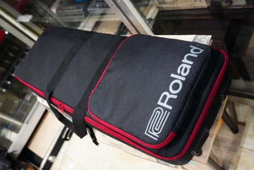 เหมือนใหม่ Roland GO KEYS 61 Bluetooth พร้อมกระเป๋าRolandแท้ ซัสแทนRoland DP-2 อะแด๊ปเตอร์แท้ 2