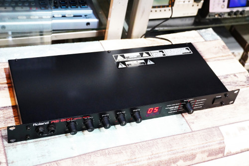 Roland RE-800 Digital Echo (JAPAN) เอฟเฟคไมค์เน้นเสียงดีเลย์ เอคโค่เป็นหลัก ผลิตญี่ปุ่น ซาวด์ดีมาก 1