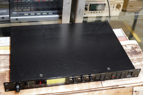 ดิจิตอลอีคิว YAMAHA YDG2030 (JAPAN) 30แบนด์ เซฟได้40โปรแกรม งานคุณภาพจากญี่ปุ่น เสียงดีมาก 4