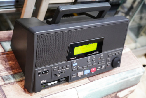 Roland MT-300S เครื่องเล่นFDDมิดี้ ซาวด์SC-88Pro ลำโพงแอมป์ในตัว เสียบไมค์ร้องเอคโค่ ต่อคอมคาราโอเกะ 1