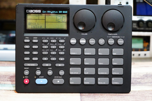 มา 1 ตัว สวยๆ BOSS DR-660 (JAPAN) บอกซ์กลอง ลงจังหวะไทย124จังหวะ มีลูกส่งลูกรัว มีทุกจังหวะที่ต้