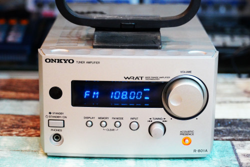 ONKYO R-801A 13W+13Wอินทีเกรทแอมป์ วิทยุแบนด์ไทย 4อินพุท สวยๆ ใช้งานปรกติ