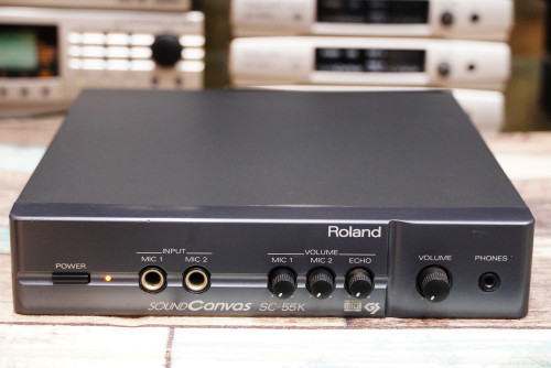 ซาวด์คาราโอเกะ Roland SC-55K (JAPAN) เสียงเดียวกับ SC-55mkII เป็นรุ่นพิเศษ ที่เสียบไมค์หน้าเครื่องได 3
