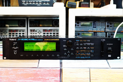 เข้าใหม่1ตัว Roland JV-2080 (JAPAN) พลังเสียงเกรดสตูดิโอ แยกได้6ไลน์ แนวเสียงใสเหมือนแสดงสด โดยเฉพาะ