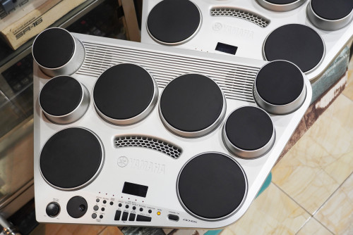กลองไฟฟ้า YAMAHA DD-65 พร้อมฟุต2อัน อะแด๊ปเตอร์ ไม้กลอง เซฟชุดกลองได้3ชุด ต่อคอมGMคาราโอเกะได้ 1