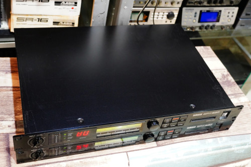 3 ตัวสวยๆ YAMAHA SPX990 (JAPAN) เอฟเฟคไมค์ตัวเทพในวงการPA เสียงดีจริงๆ เอฟเฟคในมิกซ์ไม่พอใช้ 6