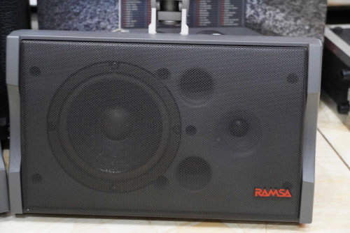 RAMSA WS-A35 (JAPAN) งานญี่ปุ่น พร้อมขายึด เสียงแน่นดีมาก ห้องคาราโอเกะ ผับ บาร์ 8Ohm 140W 1