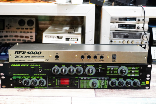 เอฟเฟคไมค์ ZOOM RFX-1000 (JAPAN) งานญี่ปุ่น คุณภาพเสียงดีเยี่ยม พร้อมอะแด๊ปเตอร์ 1