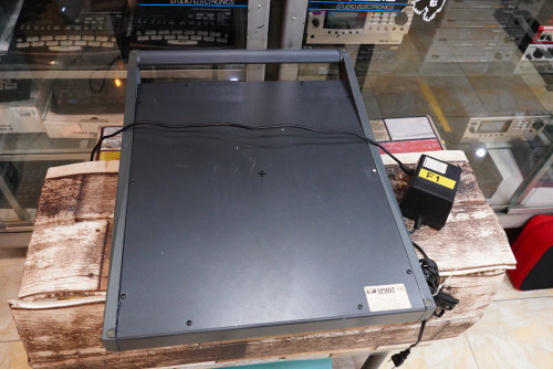อังกฤษแท้ SoundCraft SPIRIT FOLIO F1 สวยๆใช้งานปรกติทุกช่อง 8ไมค์XLR สไลด์ยาว อะแด๊ปเตอร์แท้ 5
