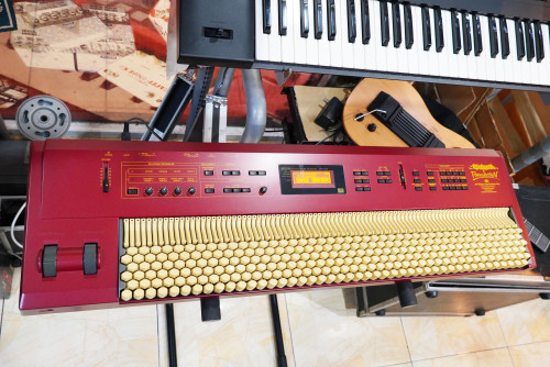 Revolution WHOLE TONE (MADE IN TOKYO,JAPAN) Cromatic Keyboard