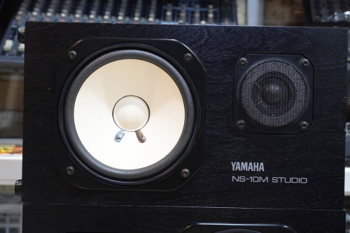 YAMAHA NS-10M STUDIO มอนิเตอร์ แฟลตมาตรฐาน คลาสสิคซีรี่ส์ที่ยังนิยมใช้กันทั่วโลก(MADE IN JAPA 2