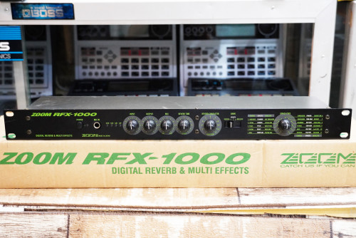 เอฟเฟคไมค์ ZOOM RFX-1000 (JAPAN) งานญี่ปุ่น คุณภาพเสียงดีเยี่ยม พร้อมอะแด๊ปเตอร์ 6