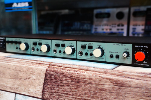 SONY MU-X052V (JAPAN) AV Mixer มิกซ์แบบ1ยูแร็ค เอคโค่ในตัว สัญญานภาพAVอินพุทรวมกับเสียงได้ด้วย สำหรั 2