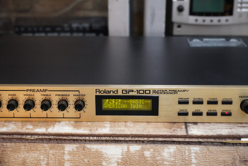 Roland GP-100 Guitar Preamp Multi Effects Processor (JAPAN) ปรีแอมป์กีต้าร์แบบแร็ค มีเอฟเฟคในตัว 1