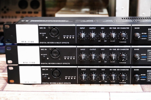 ZOOM RFX-1100 เอฟเฟคไมค์เสียงดีจากญี่ปุ่น ตัวรองจาก RFX-2200 เสียงดีเหมือนกัน ปรับแมนน่วล ไฟ220V 2