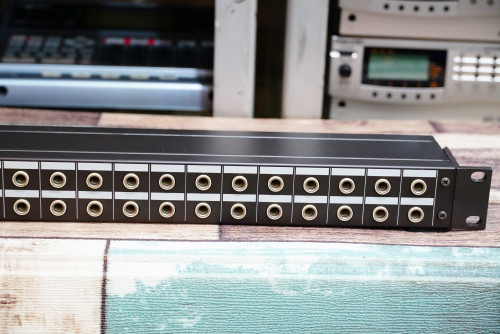 TASCAM PB-32P (JAPAN) Patch Bay 2