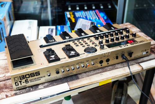 ใหม่กริ๊ป BOSS GT-6 ซาวด์24บิต การปรับค่าต่างๆไม่ยาก จำลองตู้ได้30แบบ/ซาวด์24บิต ปรีแอมป์ในตัว 3