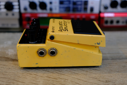 BOSS AC-2 Acoustic Simulator 2