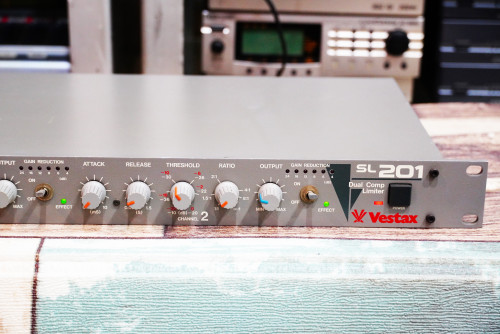 Vestax SL-201 (JAPAN) คอมเพรสเซ่อร์และลิมิตเตอร์ 2ช่อง งานญี่ปุ่น เสียงคมชัดดีมาก 4