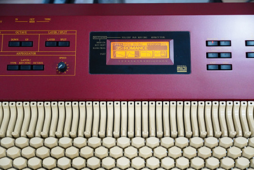 Revolution WHOLE TONE (MADE IN TOKYO,JAPAN) Cromatic Keyboard