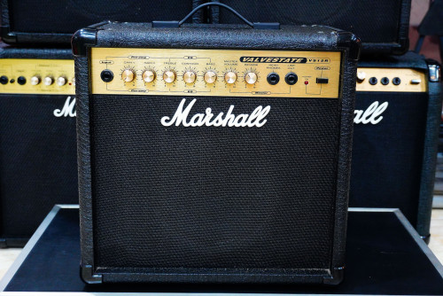Marshall VS15R Guitar Amp 15วัตตน์ รีเวิร์บในตัว MADE IN ENGLAND 1