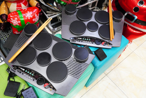 2ตัวสวยๆ YAMAHA DD-50 กลองญี่ปุ่น พร้อมฟุตแท้2อัน ไม้กลอง อะแด๊ปเตอร์ครบ ต่อMIDI GMตรง