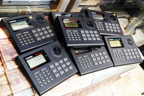 มีทั้ง2รุ่น BOSS DR-550mkII , DR-550 บอกซ์กลอง ซาวด์กลองดีมาก พร้อมอะแด๊ปเตอร์ คู่มือไทย 1