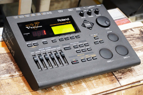 Roland TD-10 (JAPAN) โมดูลกลองไฟฟ้าตัวเทพ ซาวด์กลองระดับสตูดิโอ งานเวทีจนถึงห้องอัด ใช้งานปรกติทุกอย 3