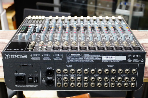 สวยๆจากญี่ปุ่น Mackie 1642-VLZ3 16ch ไฟ220V 3