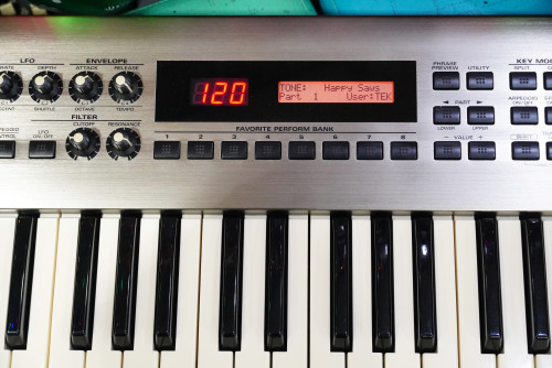 Roland RS-5 (JAPAN) งานญี่ปุ่น เสียงหนา ทัชชิ่งดี ราคาเบาๆ ใช้งานปรกติ พร้อมกระเป๋าแท้ 3