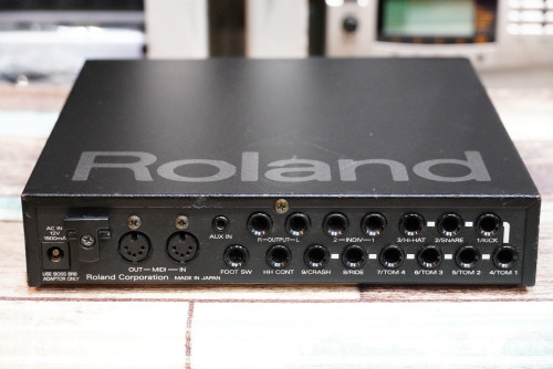 โมดูลกลองไฟฟ้า Roland TD-7 ใช้งานปรกติ 512เสียง 32ชุดกลอง โปรแกรมเสียงได้ 10ทริก ซาวด 1
