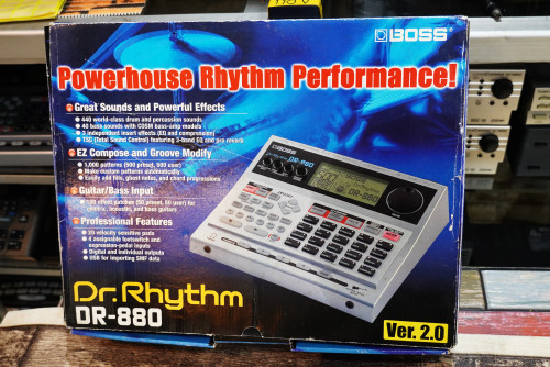 เหมือนใหม่กล่องครบ BOSS DR-880 ลงจังหวะไทย76จังหวะ พร้อมอะแด๊ปเตอร์แท้ คู่มือไทย ประกันร้าน1เดือน 5