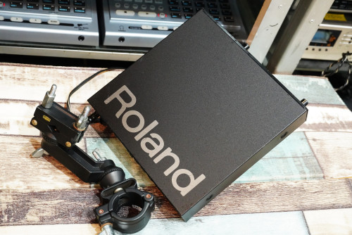 โมดูลกลอง Roland TD-7 พร้อมขา ใช้งานปรกติ 512เสียง 32ชุดกลอง โปรแกรมเสียงได้ 10ทริก ซาวด์ 5