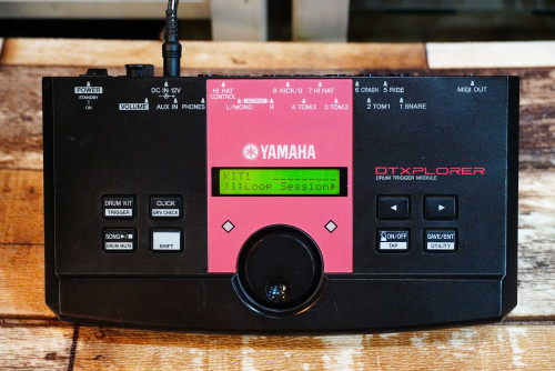 โมดูลกลองไฟฟ้า YAMAHA DTXPLORER (JAPAN) งานญี่ปุ่น ซาวด์ดีมาก มี990เสียง 10รูทริก ตั้งได้32ชุดกลอง 3