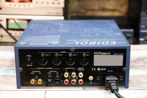 EDIROL SD-90 Studio Canvas ซัพพอร์ทWAVและMIDI 1050เสียง/กลอง30 ซาวด์24บิต USB ok สายต่อครบชุด 1