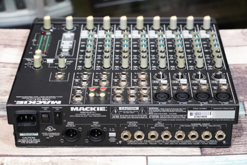 งานยูเอส Mackie 1202-VLZ PRO (USA) ตัวโปรท๊อปสุด 12ch 4ไมค์ 4สเตอ ซาวด์คมชัดดีมาก 1