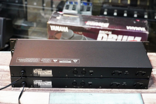 เอฟเฟคไมค์ BOSS RV-70 (JAPAN) ผลิตญี่ปุ่น ตัวนี้เสียงดีทุกโปรแกรม แทบไม่ต้องแต่ง 1