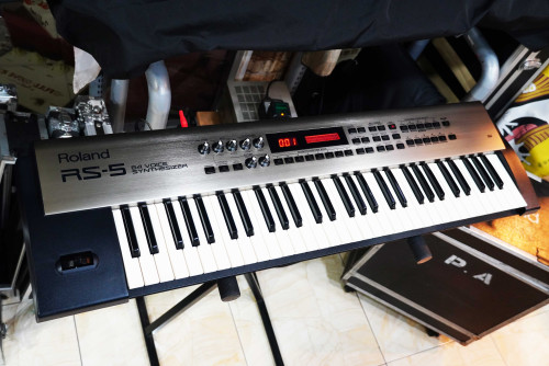 งานญี่ปุ่น ใหม่กริ๊ป Roland RS-5 (JAPAN) เสียงหนาดีมาก ลิ่ม ทัชชิ่ง ...