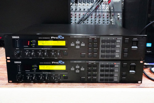 YAMAHA Pro R3 (JAPAN) เอฟเฟคไมค์ตัวแรไอเท็ม หายากสุดๆ และเสียงดีที่สุด แต่งเสียงให้74โปรแก