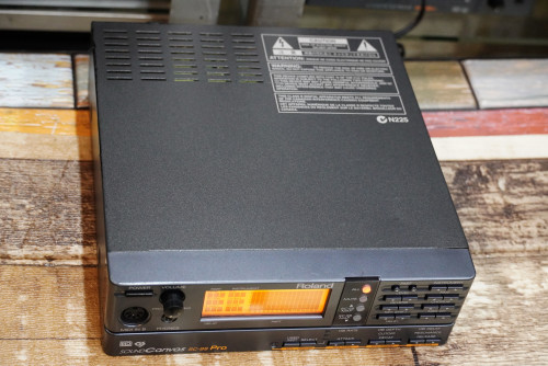 คอมคาราโอเกะที่เสียงดีที่สุด Roland SC-88Pro (JAPAN) ไปลองซาวด์ฟอนต์ กล่องแยกไลน์ สุดท้ายกลับมาใช้โร 6